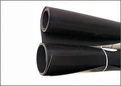 真空橡膠板供應與價格解析 以河北盈通生產廠家為例